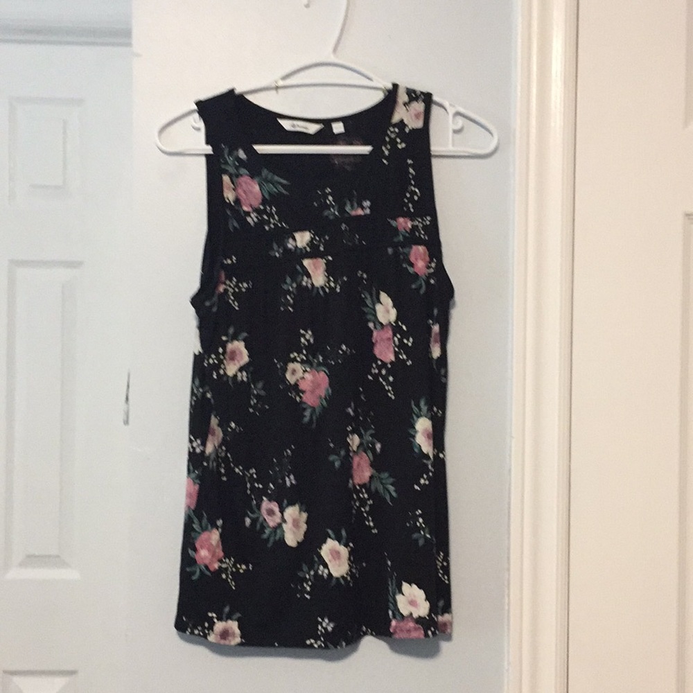 Black floral Tank Top